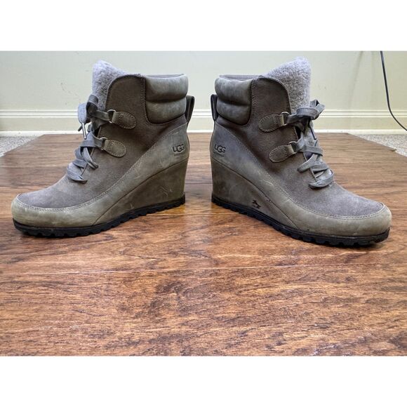 UGG Valory Waterproof Boot, Light Brown, Sz 10 - Picture 6 of 15